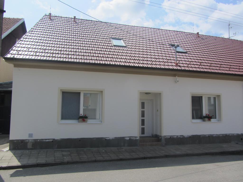 Penzion Kratochvil Dolni Dunajovice Exterior photo